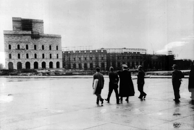 Hitler visits the construction work in Nuremberg